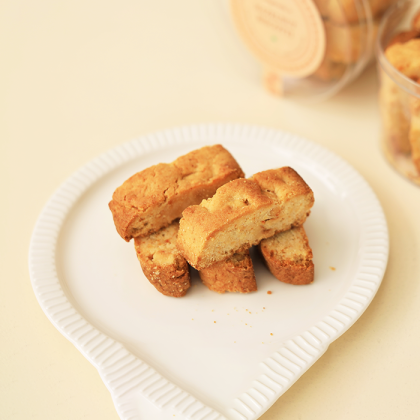 Hazelnut Biscottie Cookies